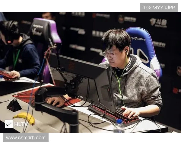 CSGO战术解析：深入剖析JDG团队的包夹战术运用与效果