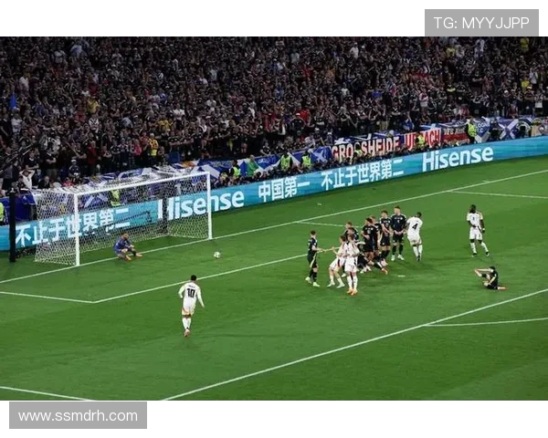 世界杯荣耀与挑战：中国队的征途与全球足球盛宴的未来发展