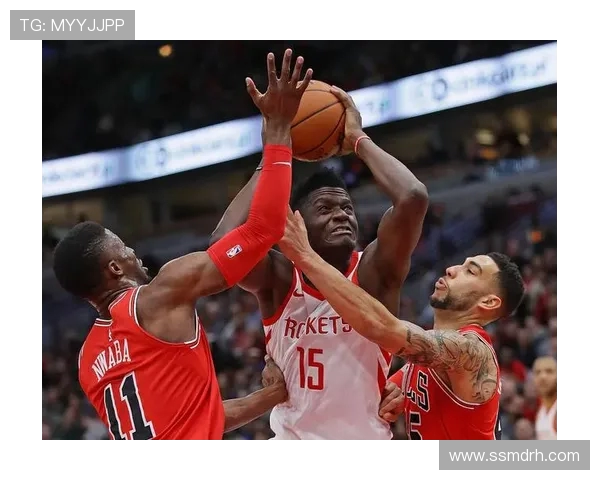 2017年快船与灰熊季后赛对决回顾：激烈碰撞与精彩瞬间的完美交织